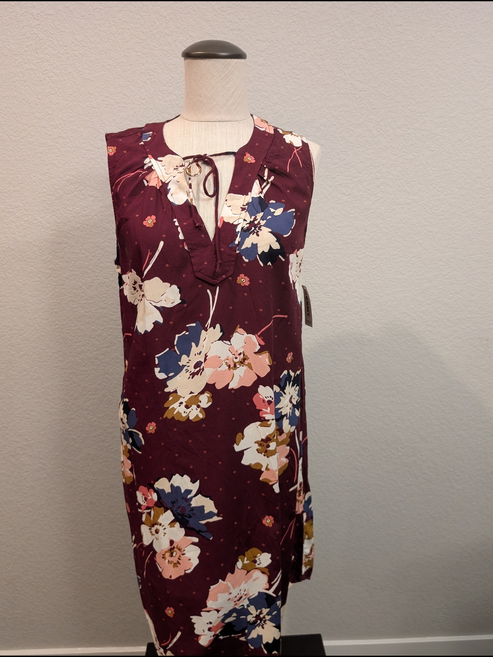 NWT Old Navy Sz S Burgundy Floral Spring Summer Midi Dress with Tie Neck